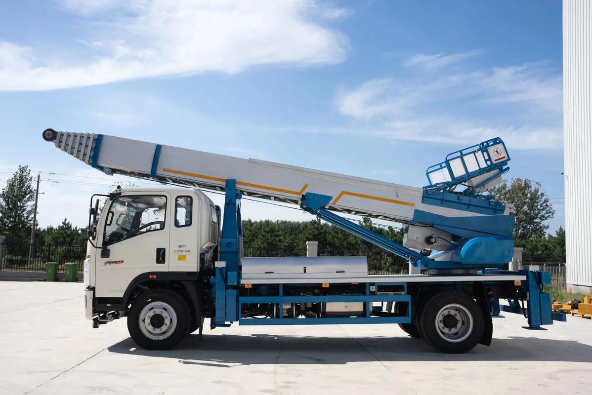 寿光云梯上料车租赁费用