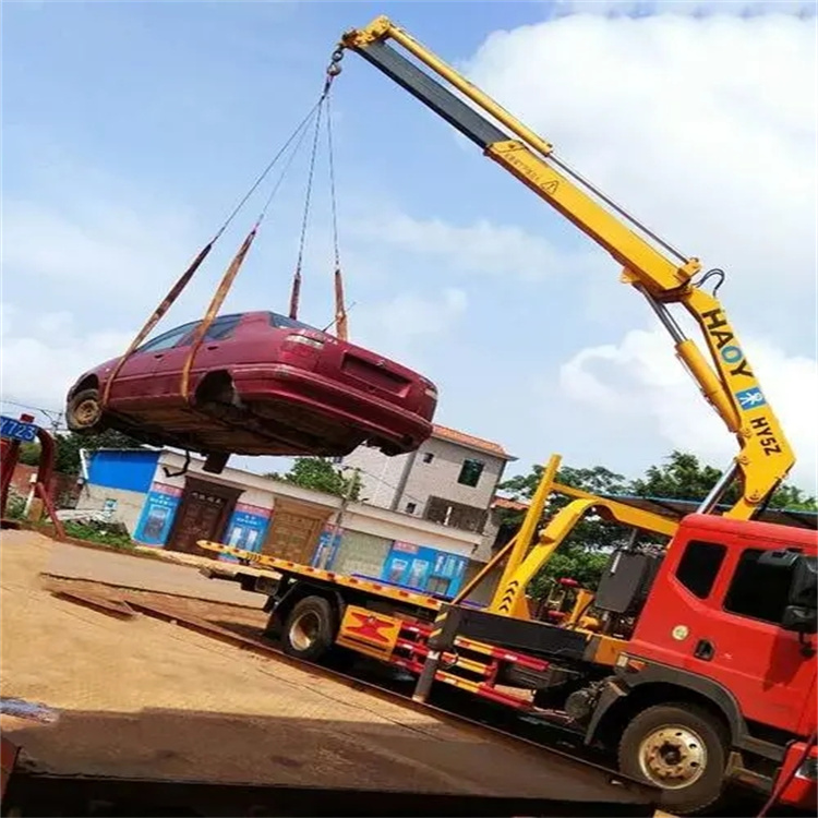 寿光吊车吊汽车的正确方法